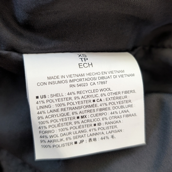 🎉HOST PICK🎉 Old Navy Long Classy Peacoat - Picture 6 of 6